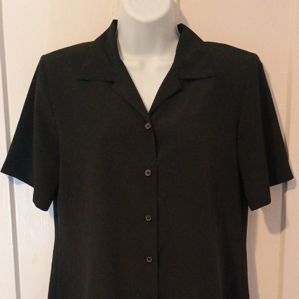 Worthington Black Short Sleeve Blouse